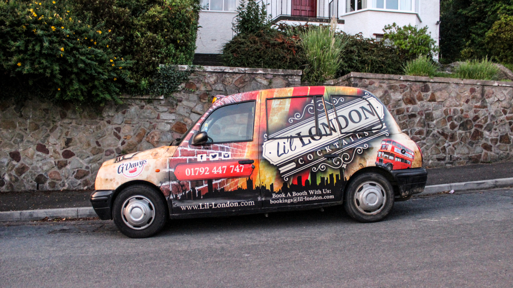 Is commercial wrapping the same as a custom wrap?